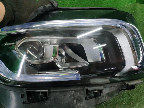 Фара правая Mercedes GLB X247 (2019-2023) LED
