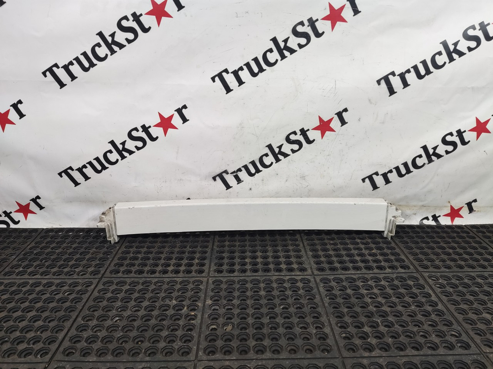 Накладка бампера нижняя