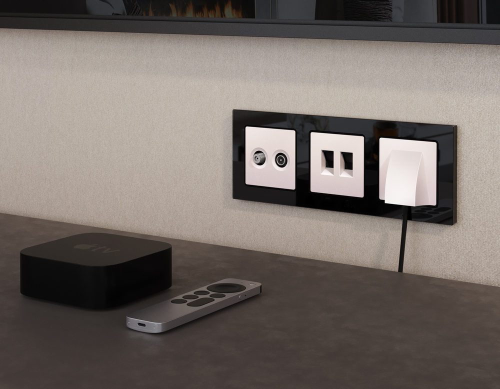 MA212110 Комплект механизма компьютерной двойной розетки RJ-45 с автоматической защитной шторкой ALFA Жемчуг QUANT (AP2121, VM189)