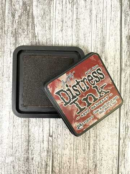Distress Ink Pad. Aged Mahogany