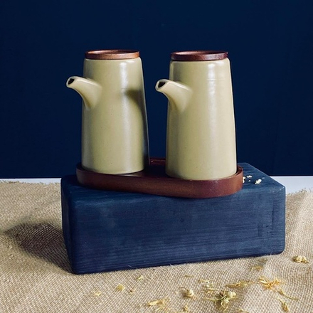 Lenardi 235-118 Набор бутылки для масла/уксуса 300мл 2пр. на подставке TROPICAL в под.уп.(х16)Фарфор