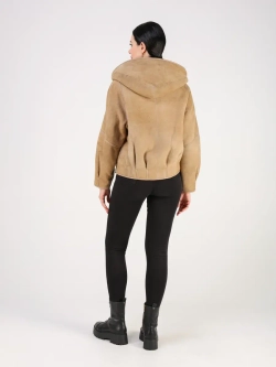 Дубленка зимняя натуральная короткая куртка с капюшоном