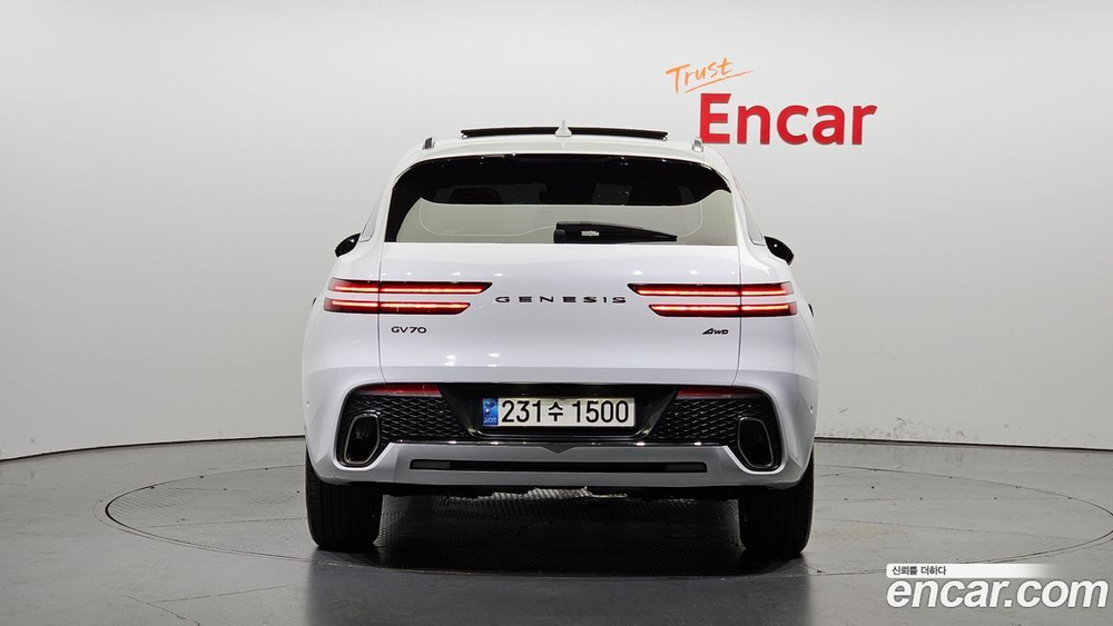 Genesis GV70 2.5T Бензин AWD (01.2022)