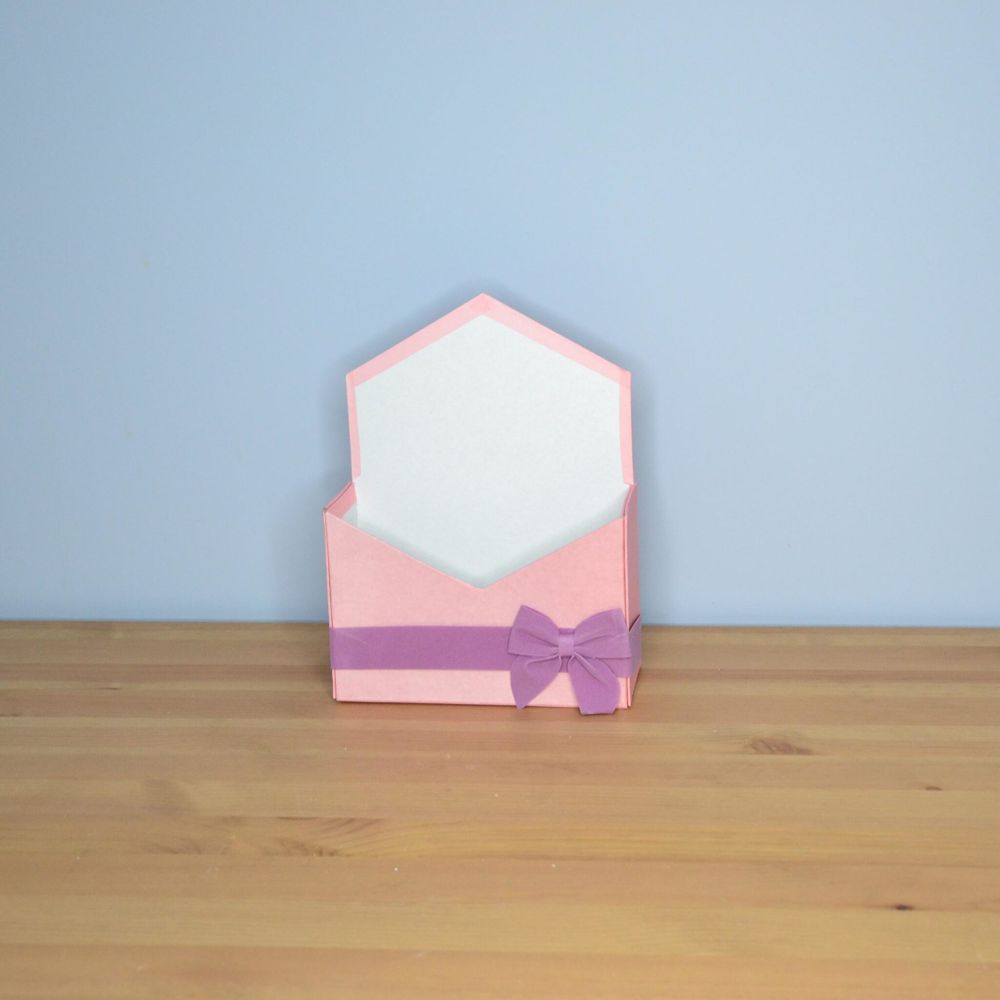 Конверт С БАНТОМ 180*240*70 РОЗОВЫЙ