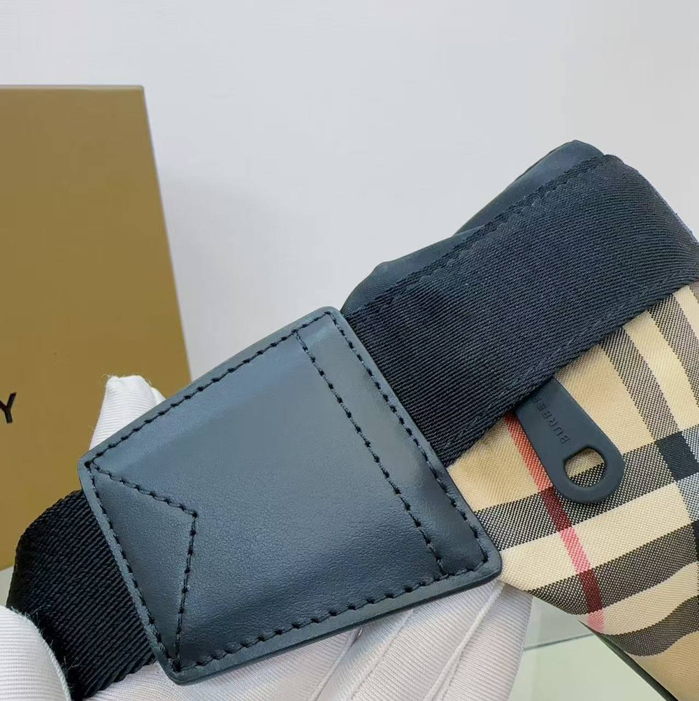 Сумка Burberry