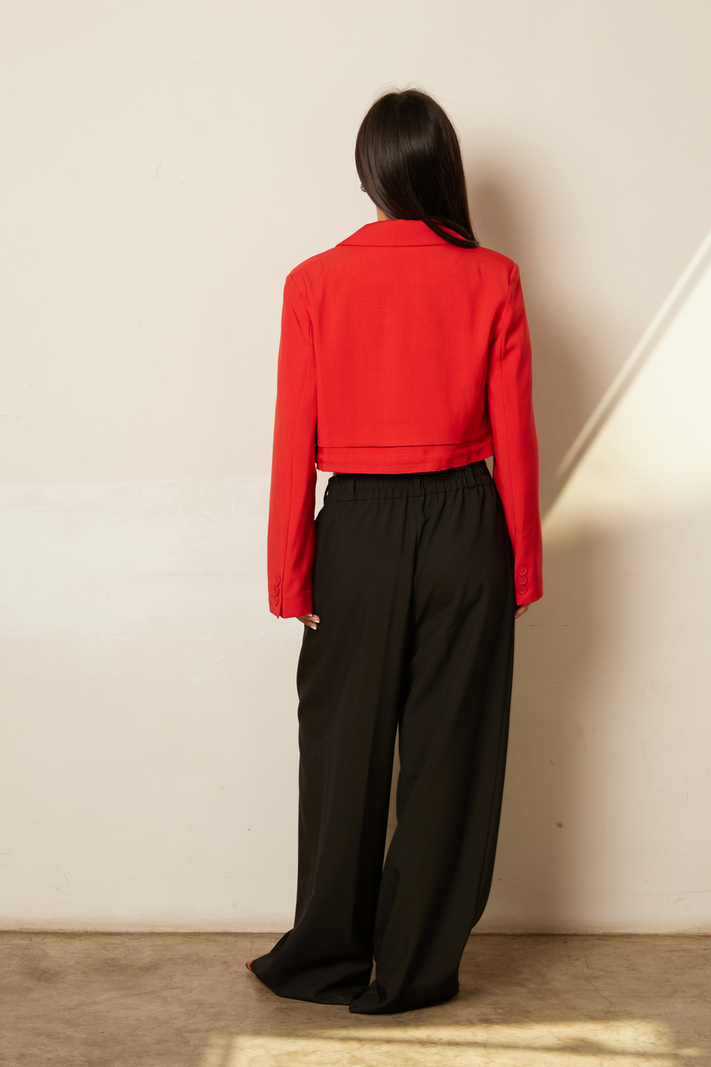 Жакет укороченный с необработанным низом