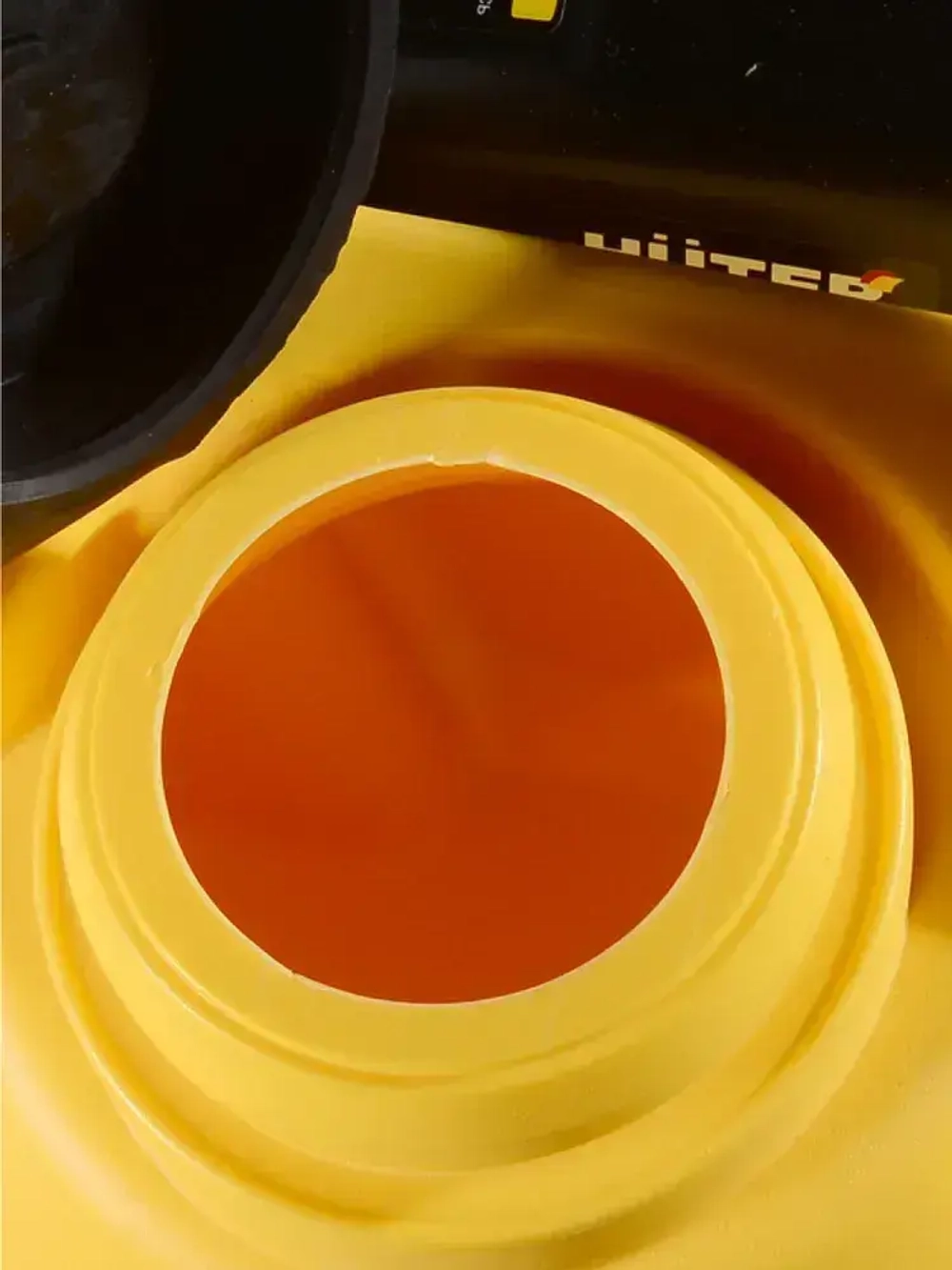 Виброплита бензиновая Huter VP-90W, 90кг с бачком/ трамбовочная плита