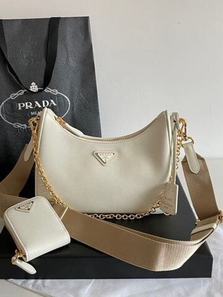 Prada Re-Edition 2005 Saffiano Bag