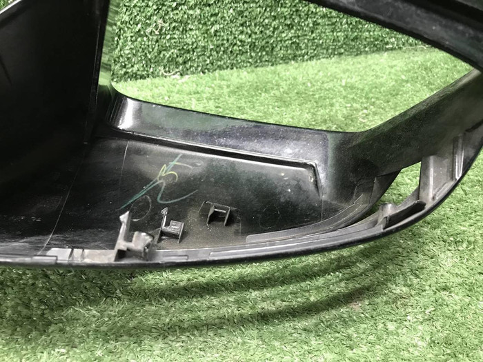 Крышка зеркала правая Mercedes M GLE W166 (11-18)