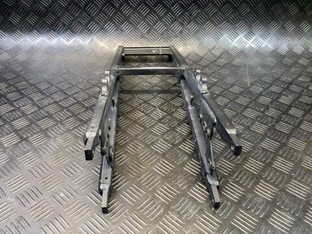 Подрамник Yamaha FZ1 Fazer RN17