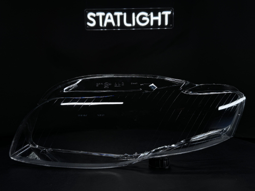 Левое стекло фары AUDI A4 B7 2004-2009