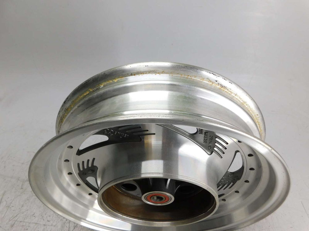 Колесо заднее Suzuki Desperado 400 800 15X3,50J