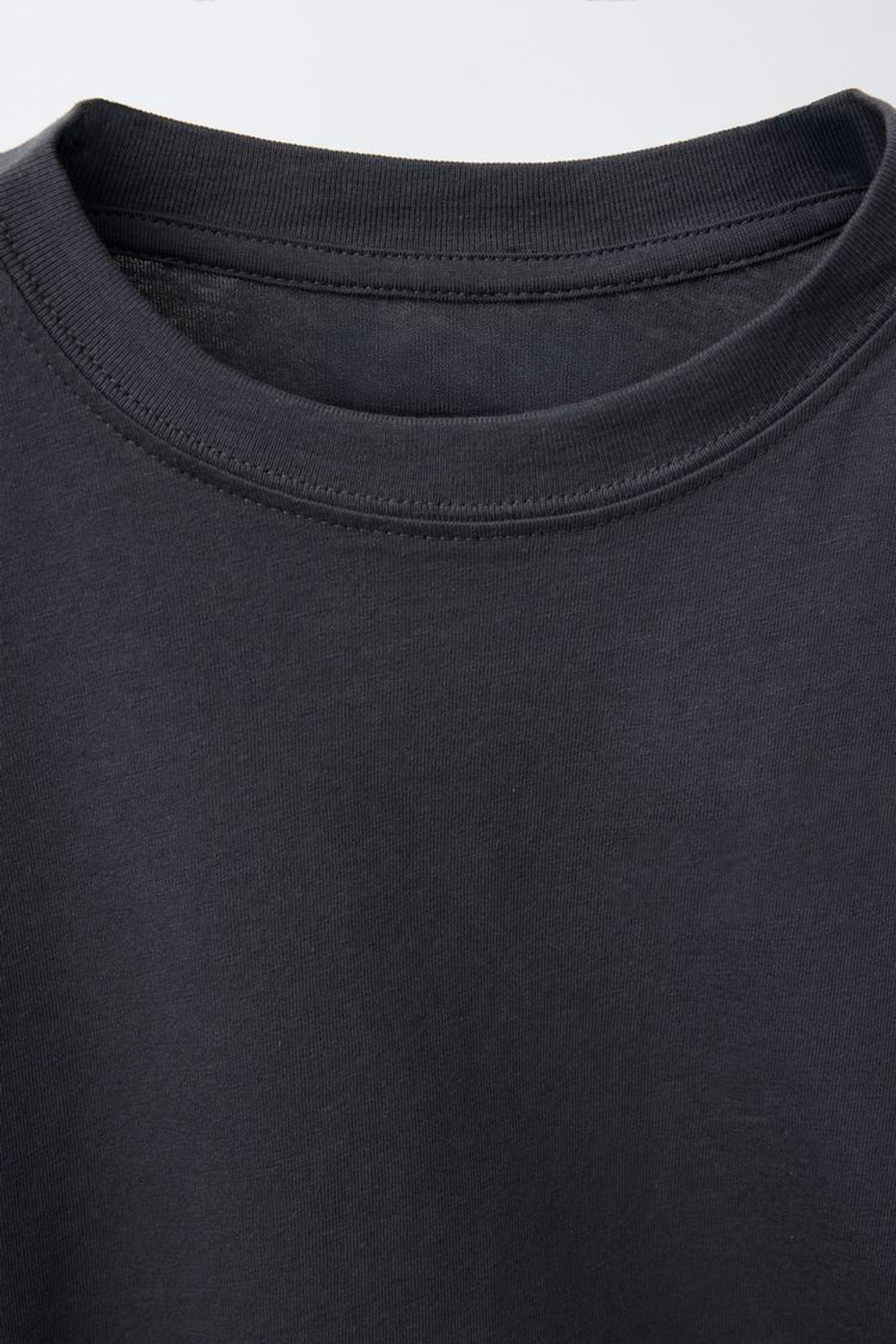 ZARA НАБОР ИЗ ТРЕХ ОДНОТОННЫХ ФУТБОЛОК, ФИСТАШКОВЫЙ