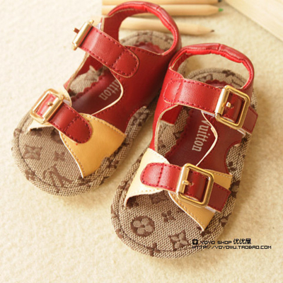 Сандалии детские на липучках двухцветные с ремешками