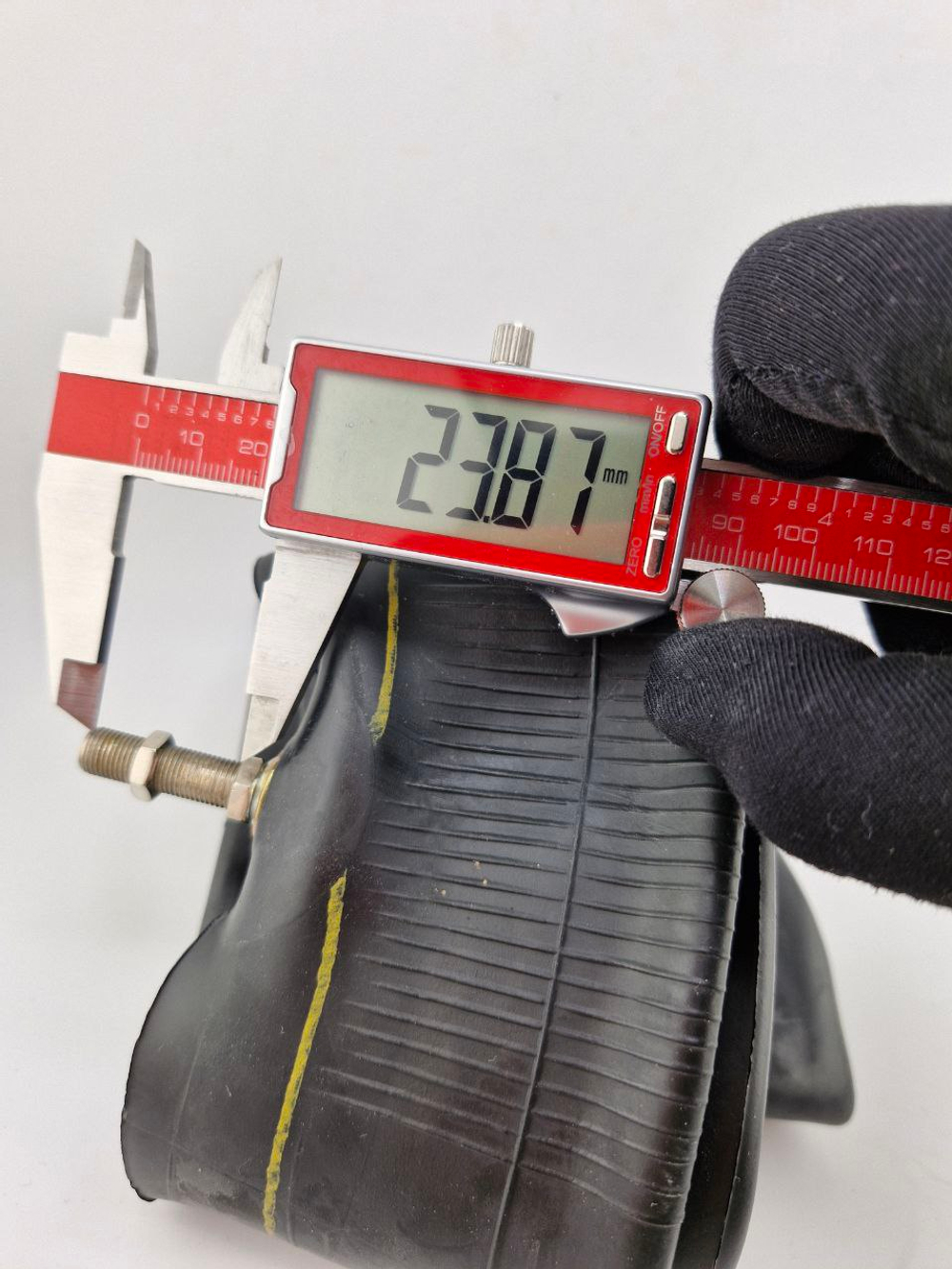 Камера мото R17 2.75/3.00 усиленная (2 мм) для питбайка, мопеда, кроссового мотоцикла R17 2.75-3.00 (усиленная 2 мм)