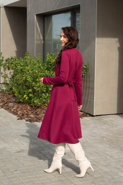 Платье бордовое с кружевом из вискозы