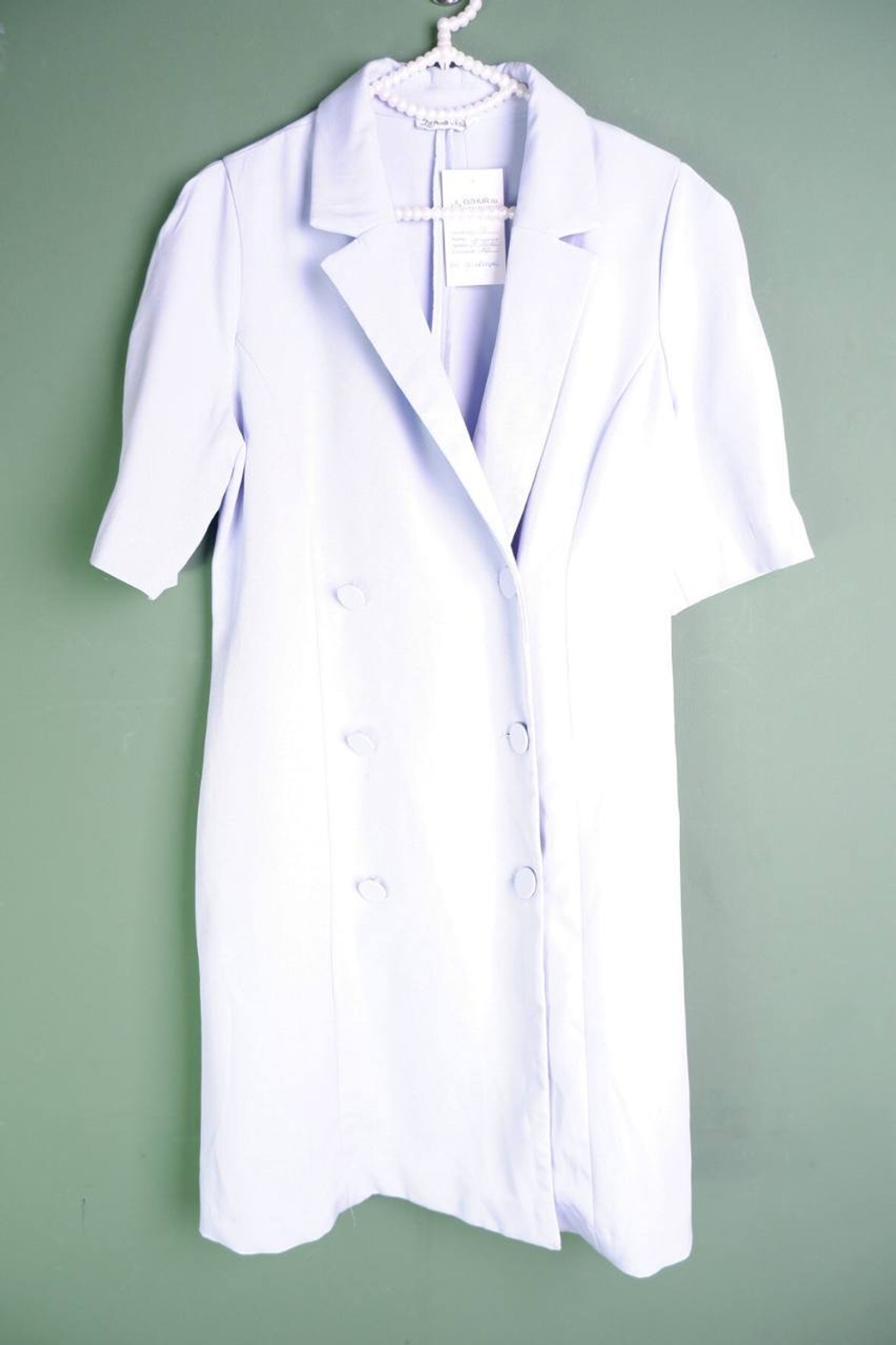 Платье-пиджак Zarina красивого оттенка, визуально на 48 размер