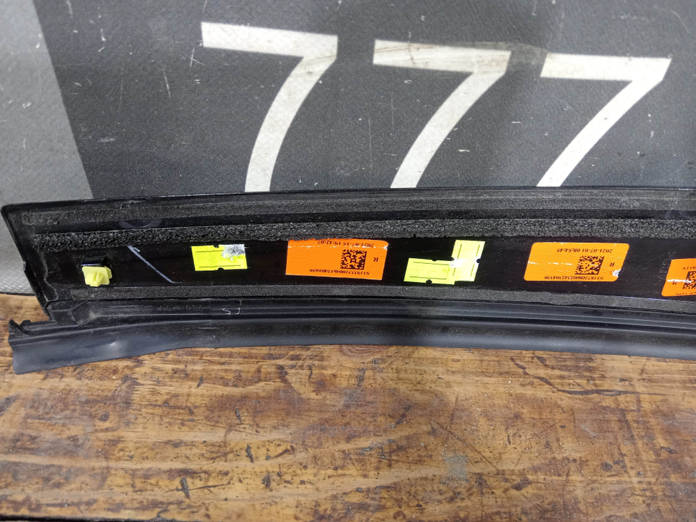 Накладка рамки двери задней правой Lexus NX 1 14-21 Б/У Оригинал 7507578010