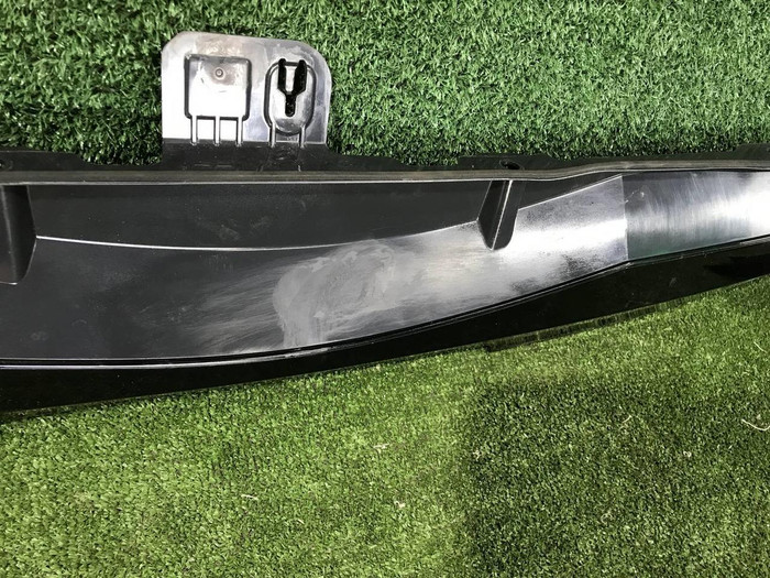 Кронштейн спойлера багажника BMW X1 F48 (15-22)