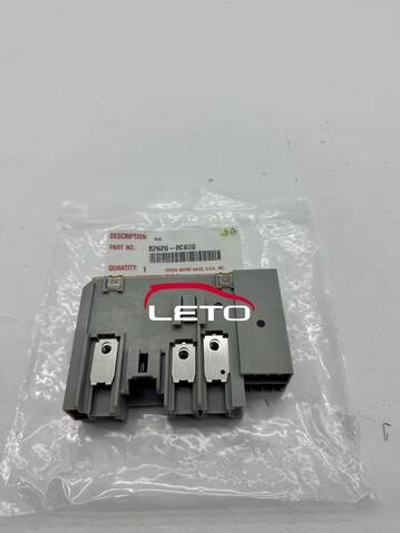 Блок предохранителей 82620-0C030 826200C030