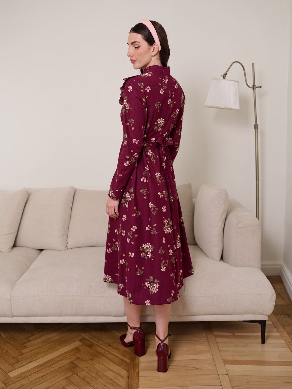 Платье с вшитой манишкой