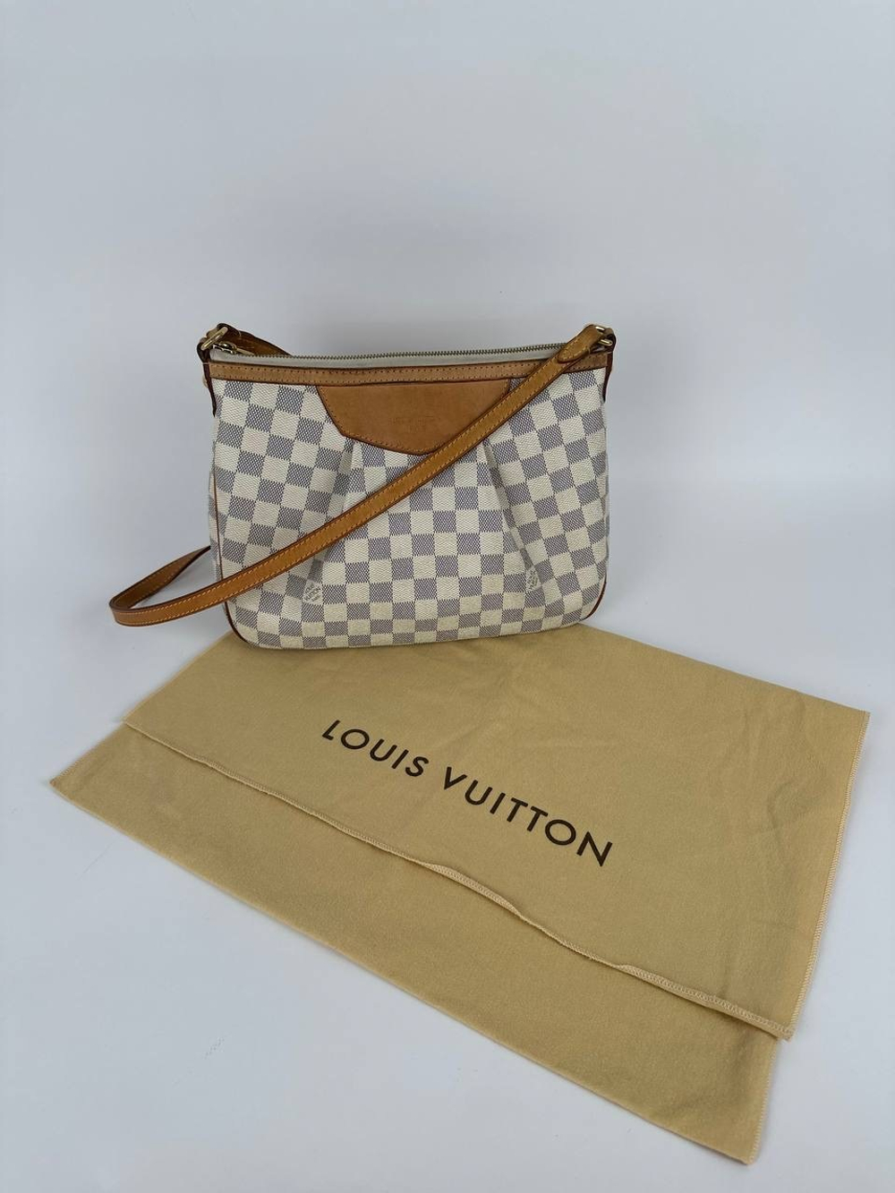 Сумка Louis Vuitton Damier Azur Siracusa