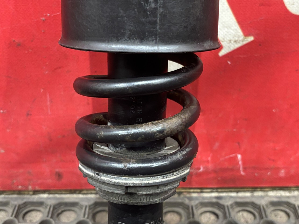 Амортизатор кабины передний 2021г