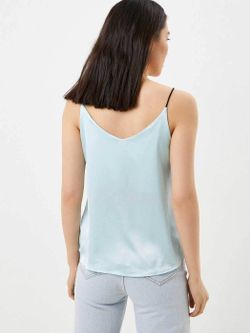 Топ на бретелях