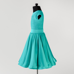 платье для танцев с пышной юбкой