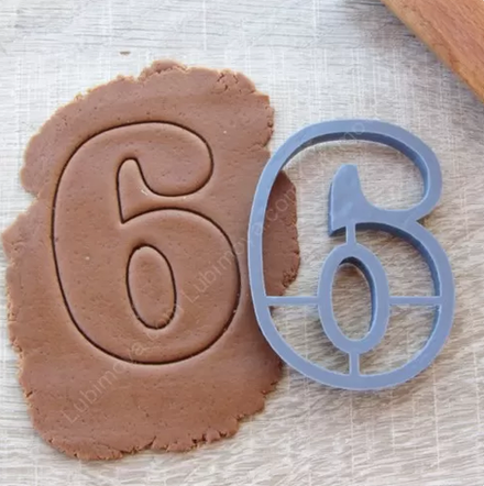 Форма "Цифра 6" 10 см