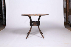 Стол из литого алюминия ЛИОН «LION» круглый D85