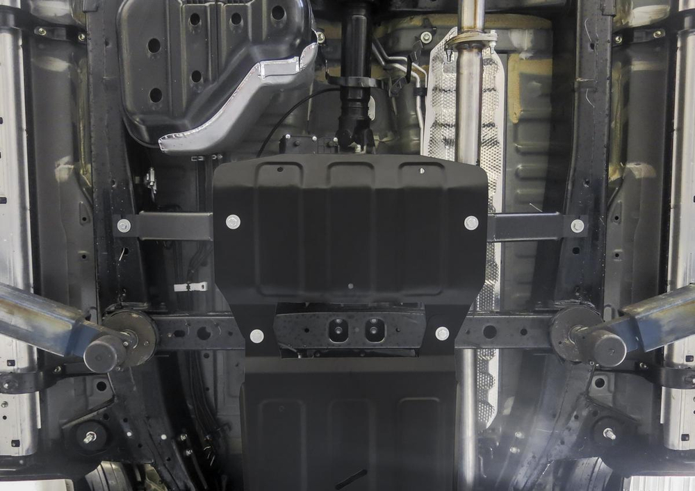 Защита РК Rival для Toyota Fortuner II (V - 2.7; 2.8D) 4WD 2017-2020 2020-н.в. (устанавл-ся совместно с 111.9503.1), сталь 1.8 мм, с крепежом, штампованная, 111.5770.1