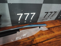 Молдинг стекла переднего правого Camry XV70 Новый Оригинал 7571033170