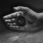 Черное эрекционное кольцо со стимулирующими выступами Rooster Cain (Цвет: черный)