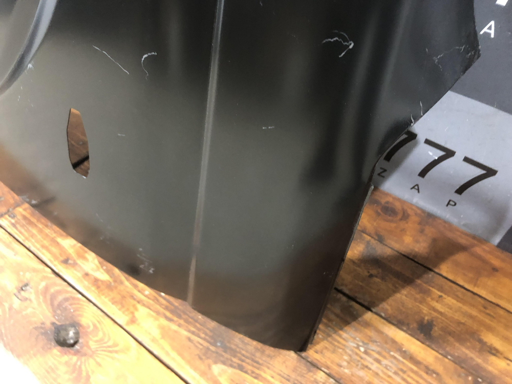 Крыло левое SsangYong Rodius 04-13 Новое Оригинал 5181121000