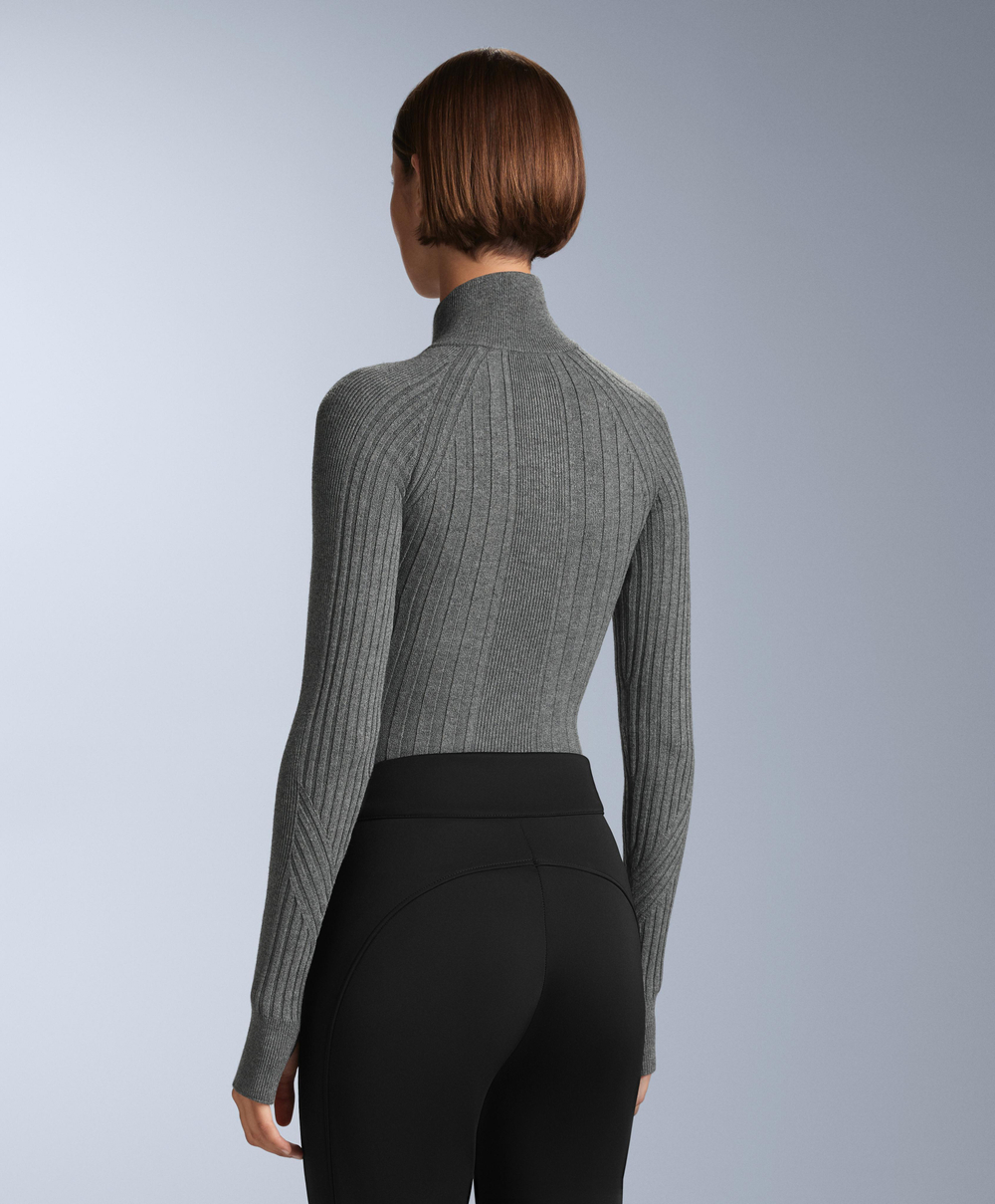 Oysho Трикотажная термофутболка в рубчик, серый меланж