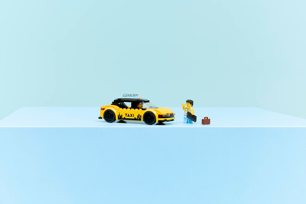 Конструктор LEGO City 60487 Yellow Taxi