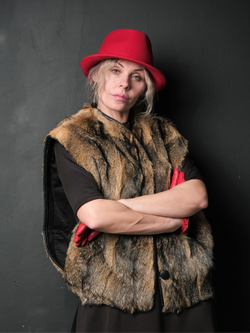 Жилет /мех натуральный кайот