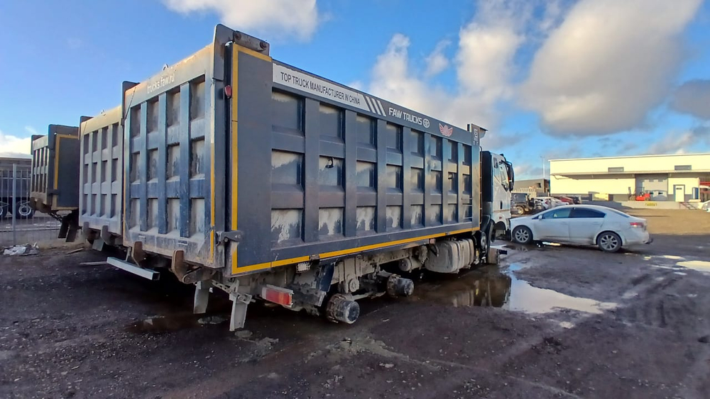 FAW J6 6x4 Самосвал CA3250P66K24T1E5 (Дизельный, 11,1 л, 390 л.с., МТ)