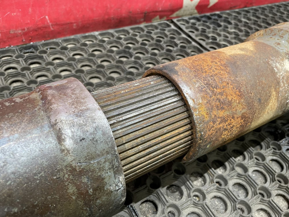 Вал карданный