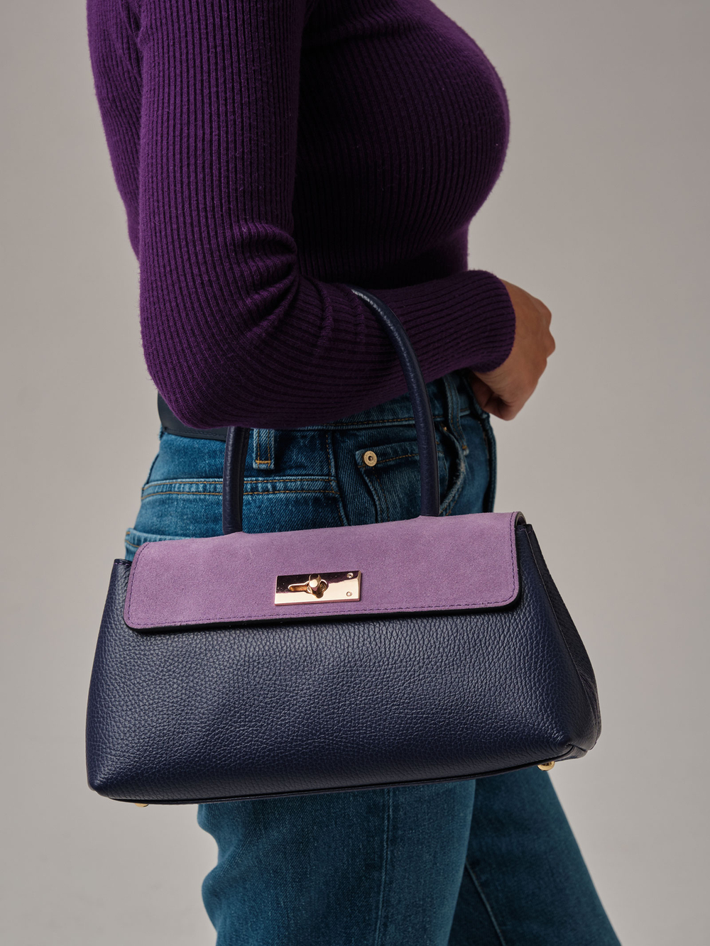 Сумка Deboro 30464 фиолетовый цветок