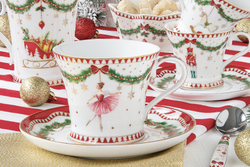 Чайная пара 200мл Easy Life Magie de Noel Щелкунчик и фея белая