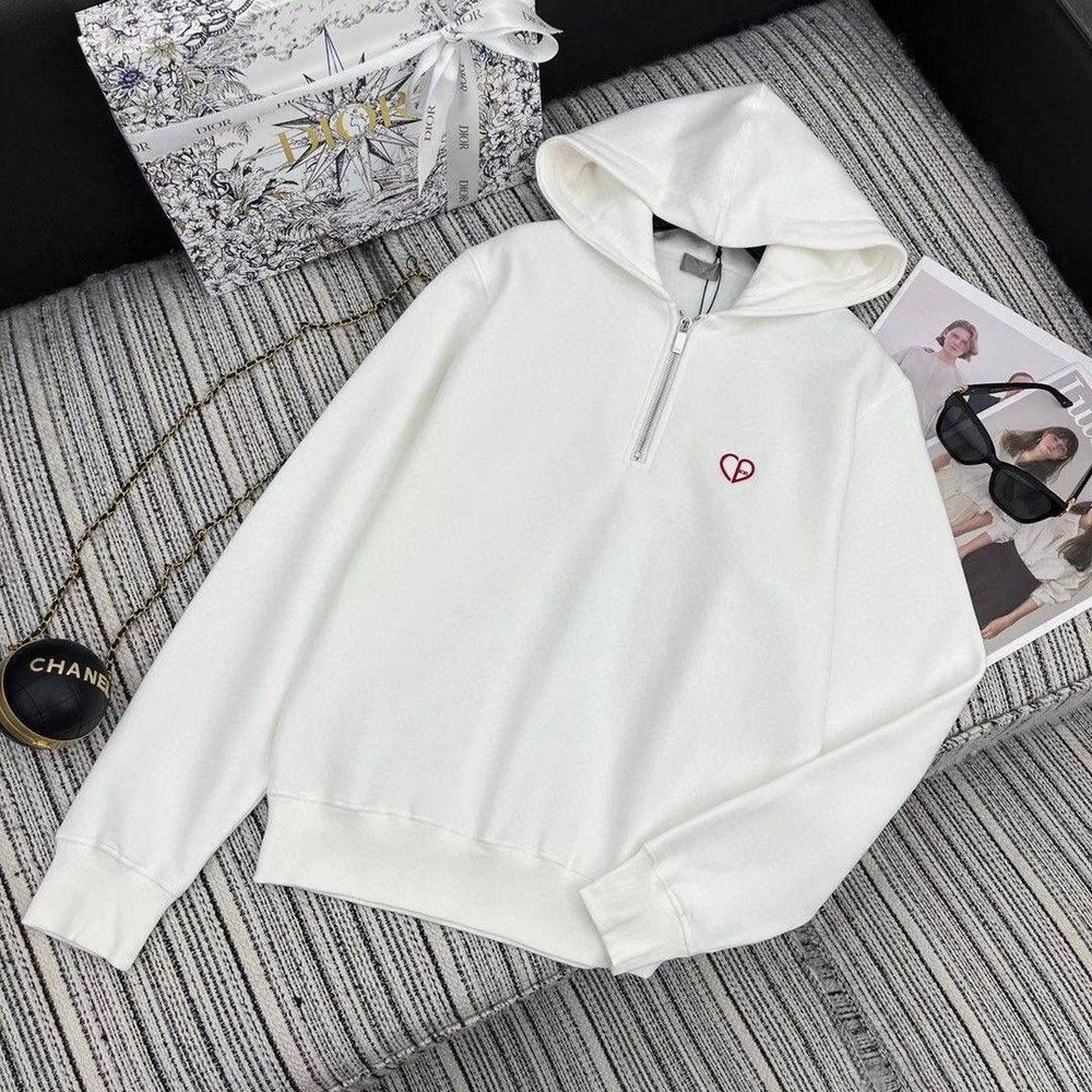 Джинсы Dior