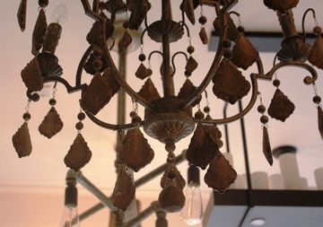 vintage chandelier  01-12 ( by Funky Vintage )