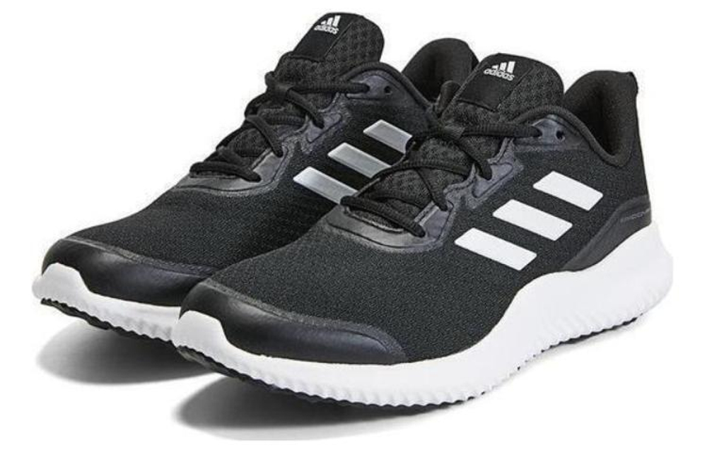 Кроссовки Adidas Alphacomfy