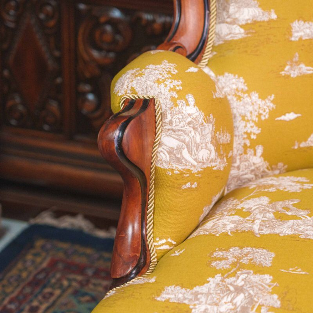 Диван в стиле Луи Филиппа