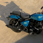 Водительское сиденье Royal Enfield Black Signature Shotgun 650 KXA00241