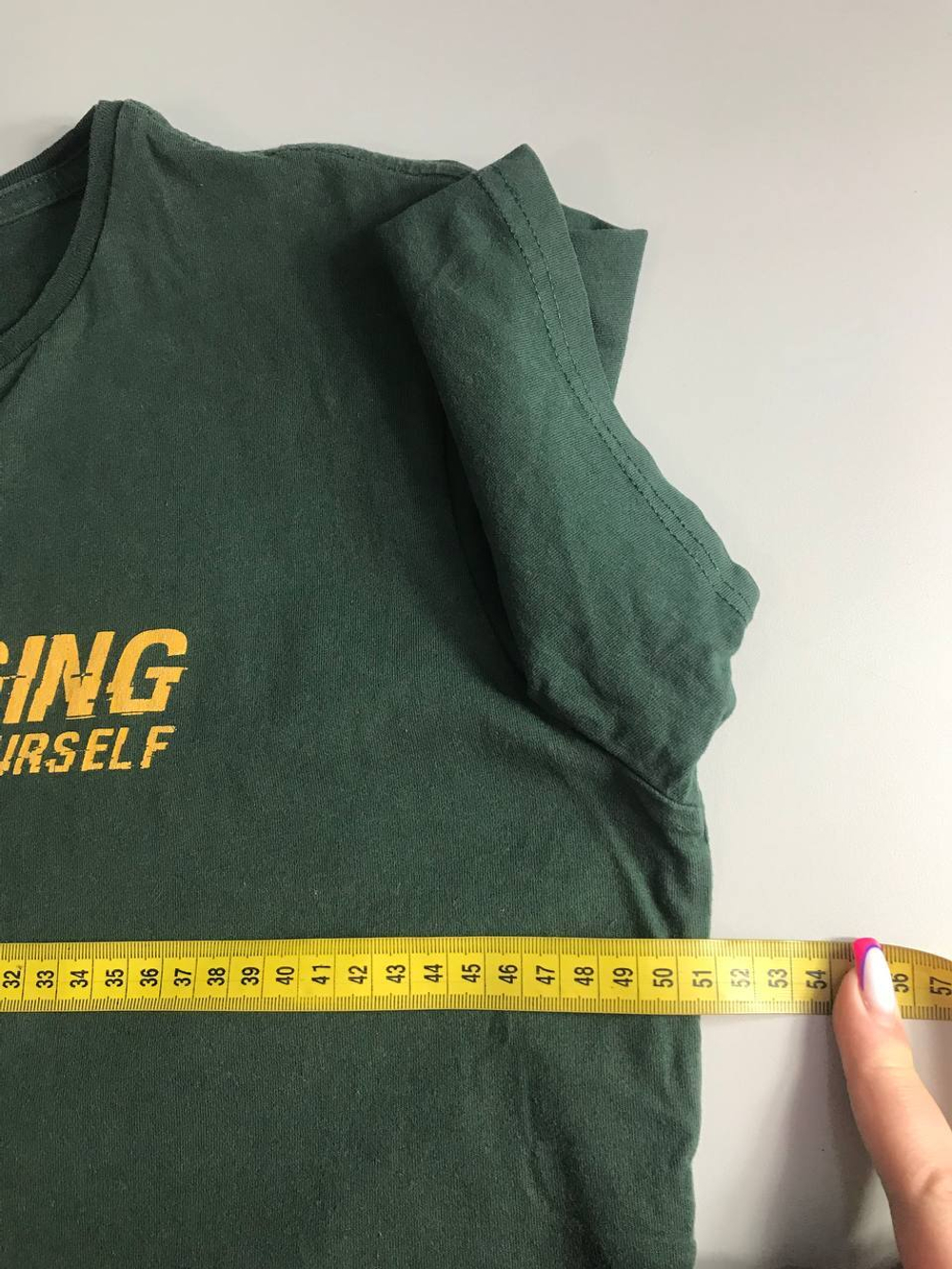 Футболка Gloria Jeans с надписью, маркировка М, визуально 46/48 размер