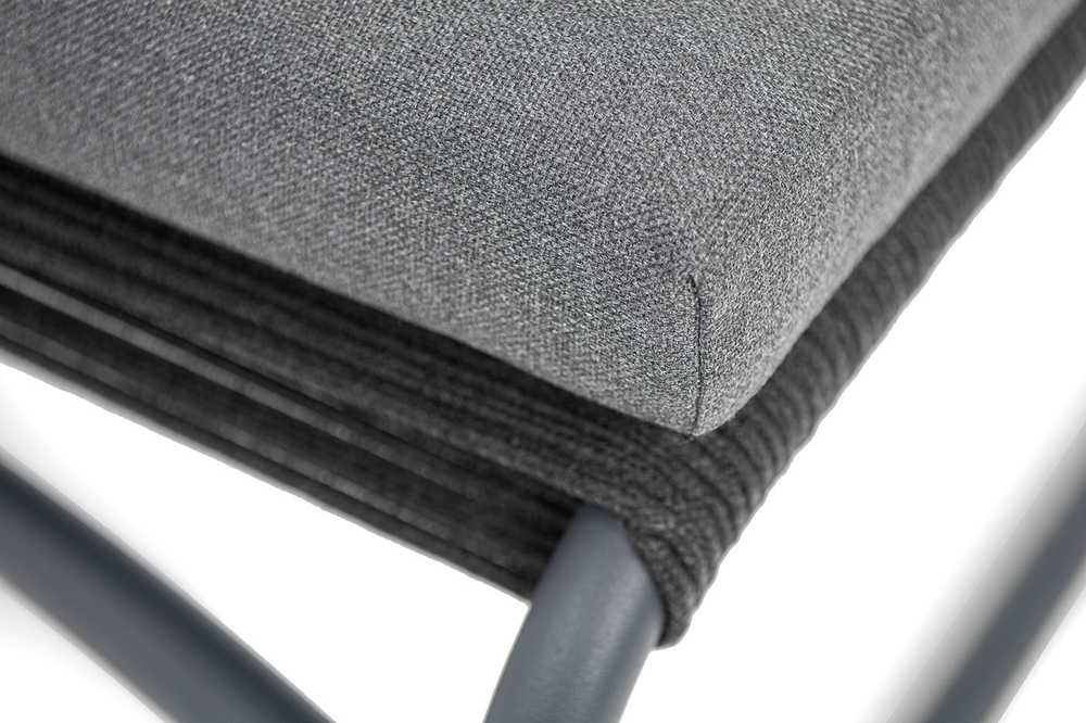 "Ането" пуф плетеный из роупа, каркас алюминий темно-серый (RAL7024) муар, роуп темно-серый круглый