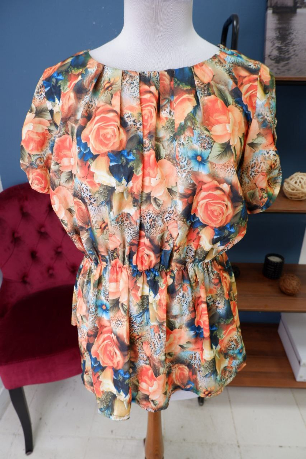 Блузка с цветочным принтом 46 размер